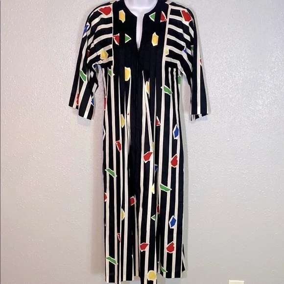 VNTG Neiman Marcus Black and White Midi Dress with Crew Neck - Picture 1 of 7